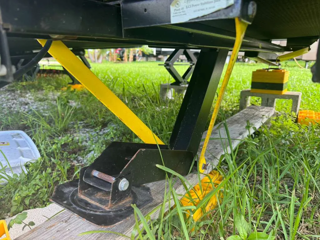 RV Leveling & Jack Systems service in Florida